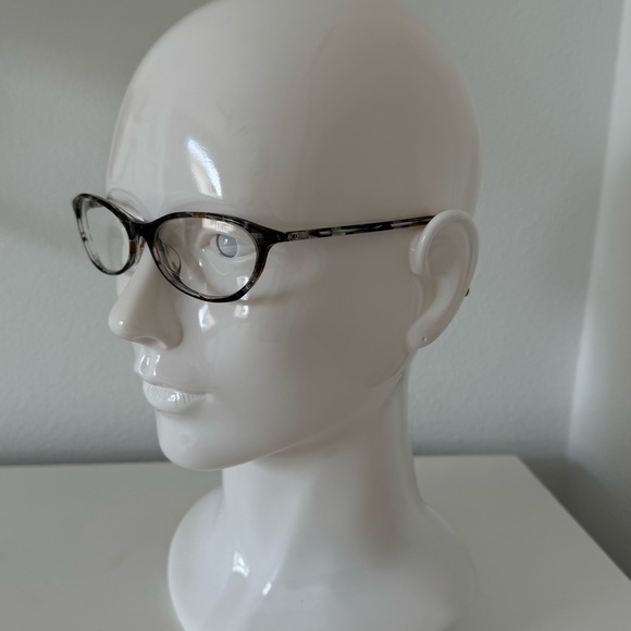 EYEGLASSES - Picture 3 of 9